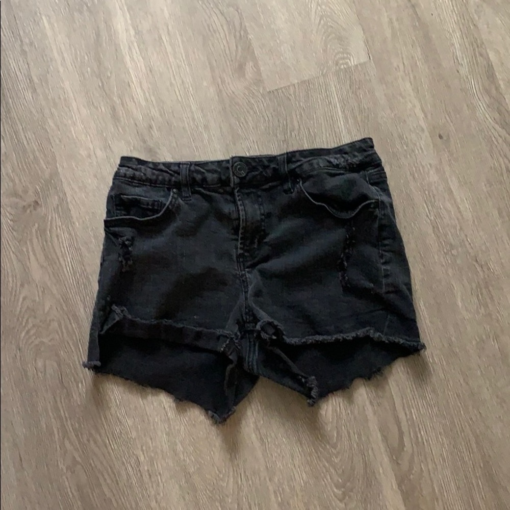 Ripped shorts
